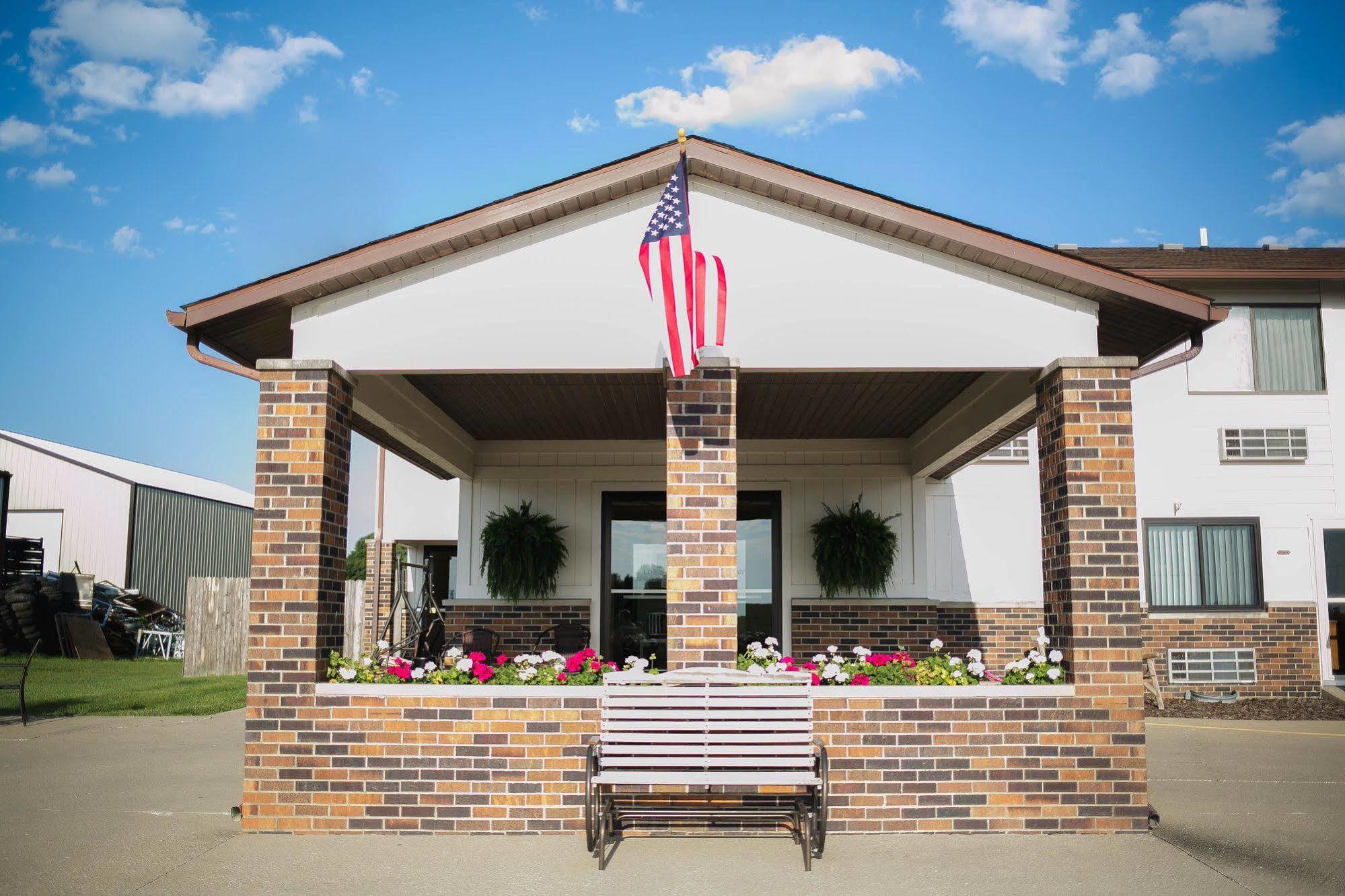 Covered Bridge Inn Winterset Exterior foto